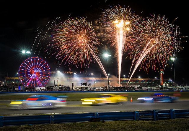 rolex24_carnival